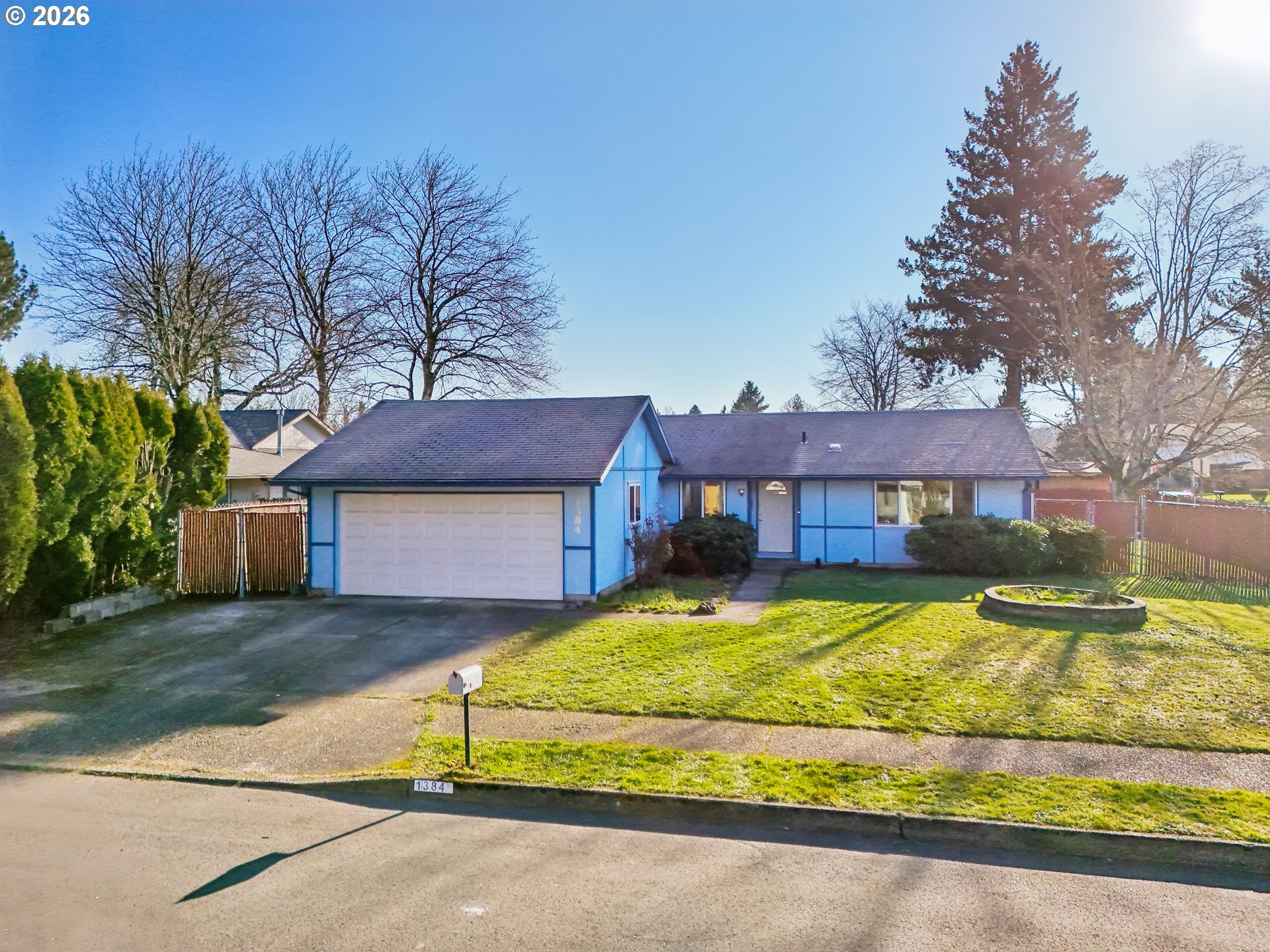 1384 Northeast 19th Street Gresham, OR 97030 - Photo 2 of 27