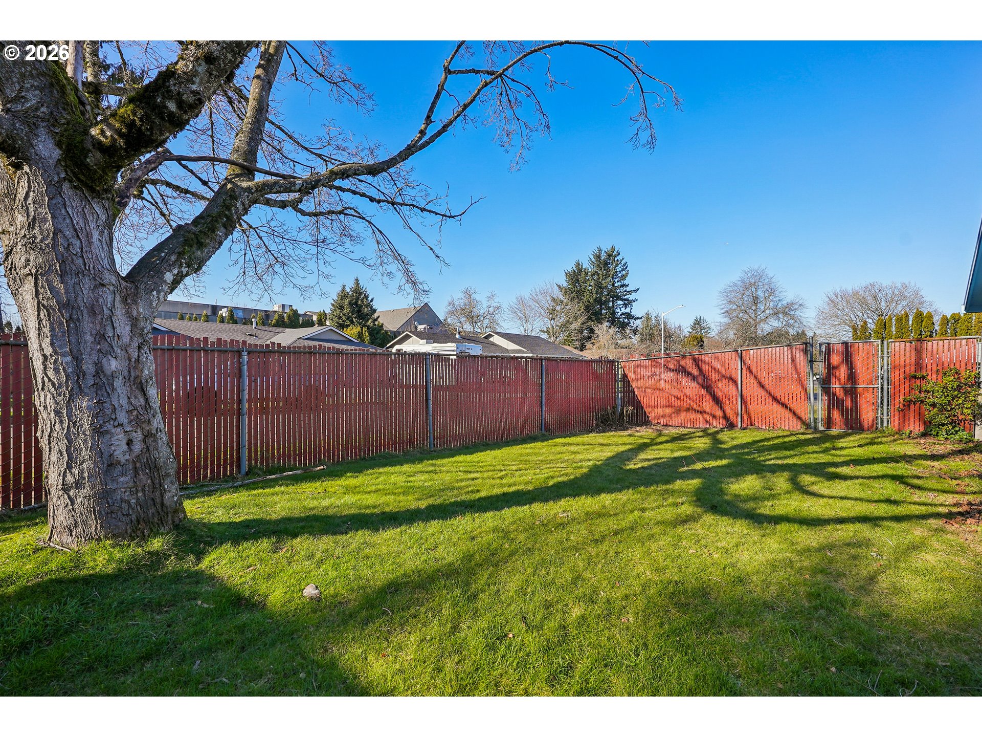 1384 Northeast 19th Street Gresham, OR 97030 - Photo 23 of 27