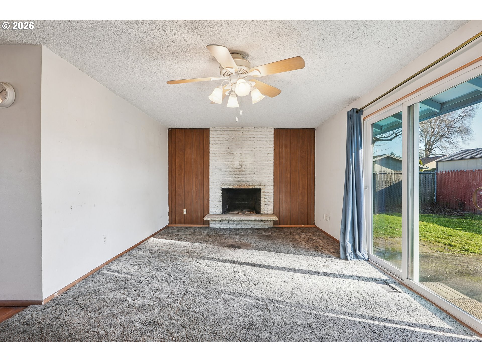 1384 Northeast 19th Street Gresham, OR 97030 - Photo 7 of 27