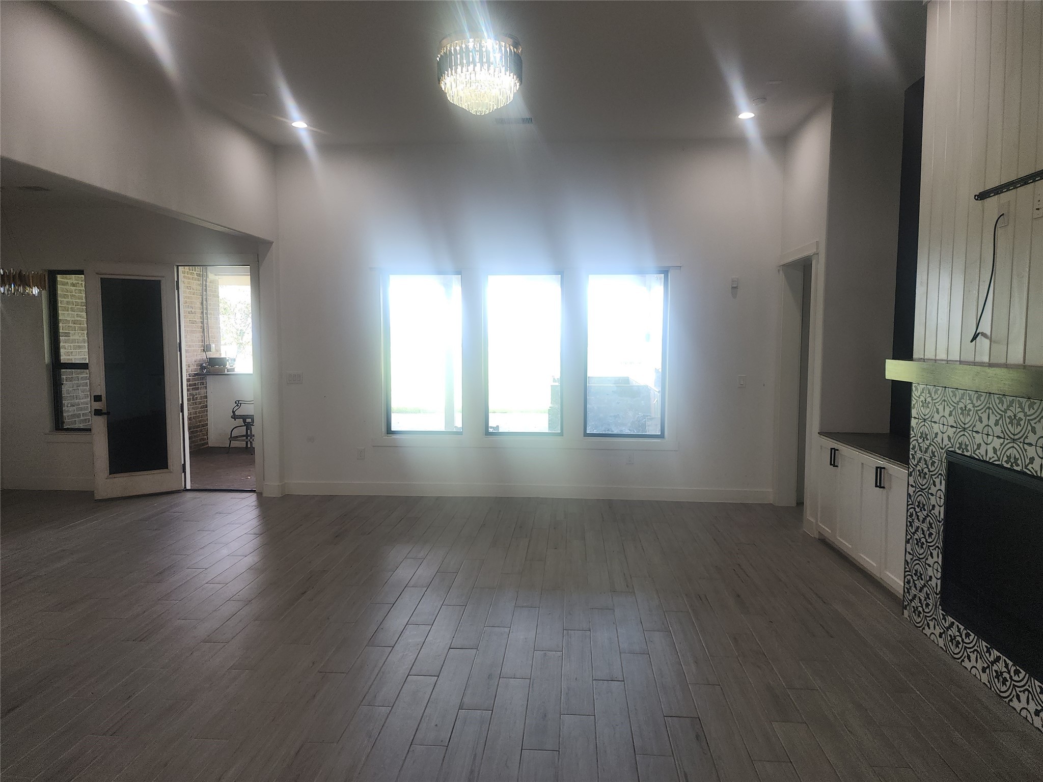 214 Lakeland Circle Rosharon, TX 77583 - Photo 5 of 34