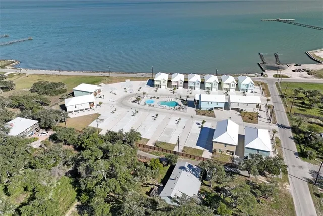 $795,000 | 131 Seven Palms Drive, Fulton, TX 78358