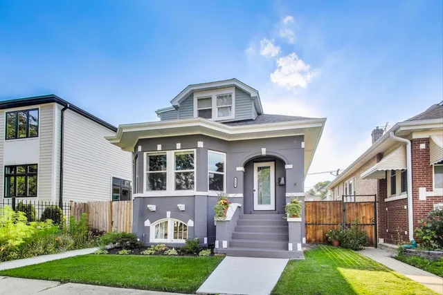 $600,000 | 5524 North Luna Avenue, Chicago, IL 60630