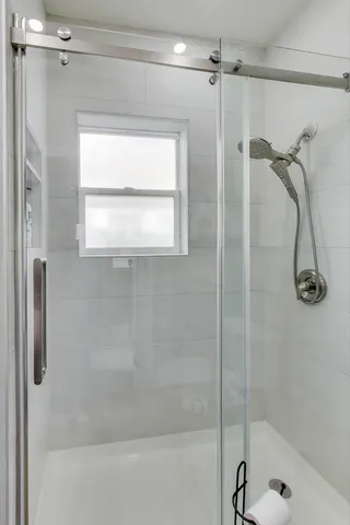 $600,000 | 5524 North Luna Avenue, Chicago, IL 60630