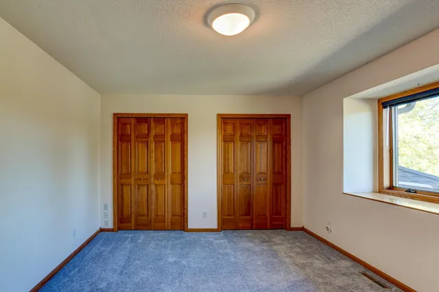 $1,225,000 | 14995 42nd Street South, Afton, MN 55001