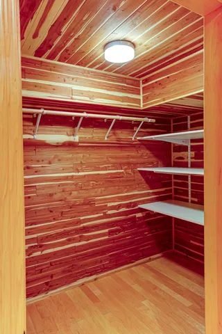 $1,225,000 | 14995 42nd Street South, Afton, MN 55001