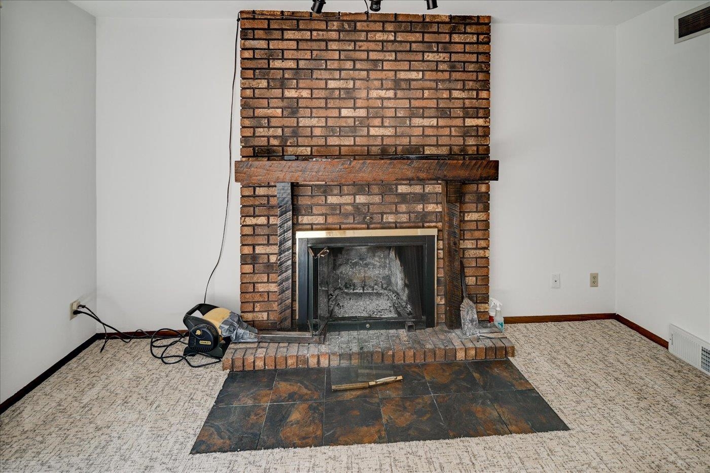 2640 Osmundsen Road Fitchburg, WI 53711 - Photo 7 of 49