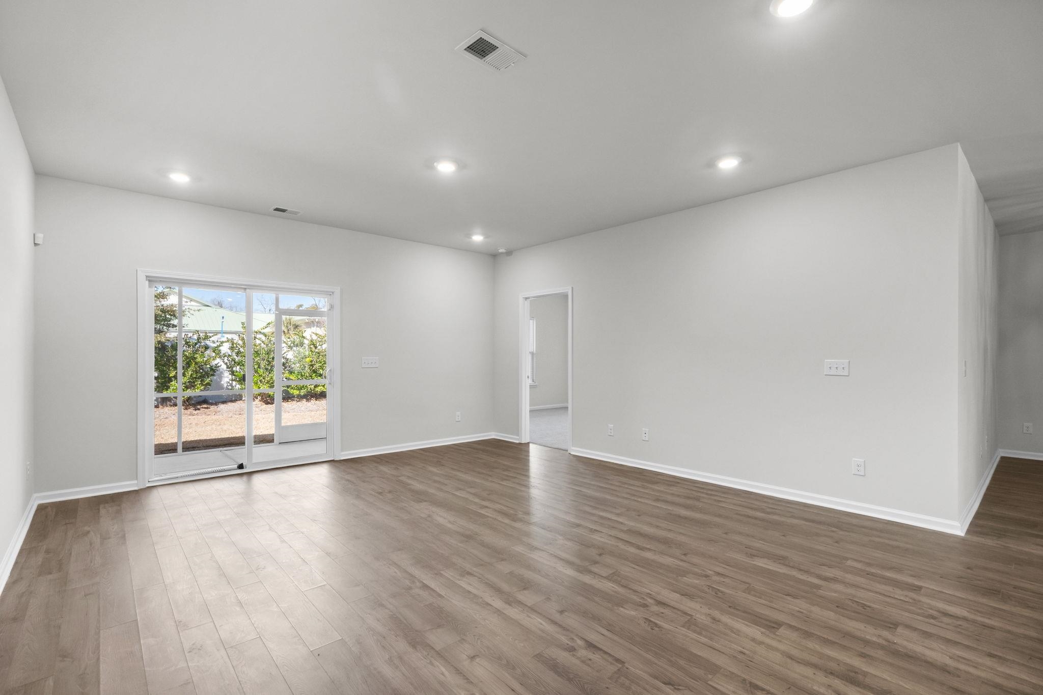 184 Sea Shell Drive, Unit 21 Murrells Inlet, SC 29576 - Photo 8 of 54