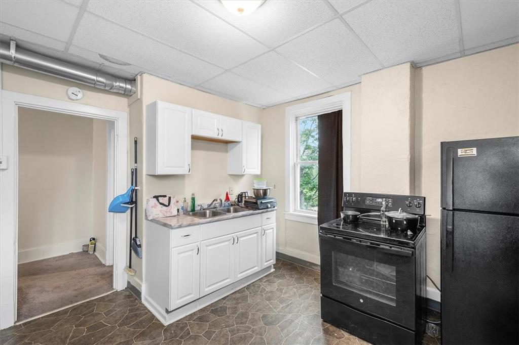 9929 Frankstown Road Pittsburgh, PA 15235 - Photo 8 of 37 Gallery Image 8