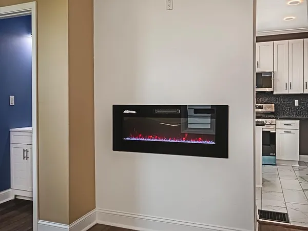 a view of utility room