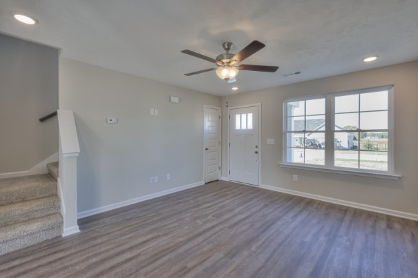 7 Laurel View Street Manchester, TN 37355 - Photo 4 of 15