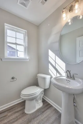 $349,900 | 7 Laurel View Street, Manchester, TN 37355