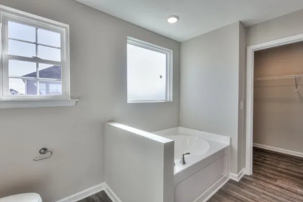 $349,900 | 7 Laurel View Street, Manchester, TN 37355