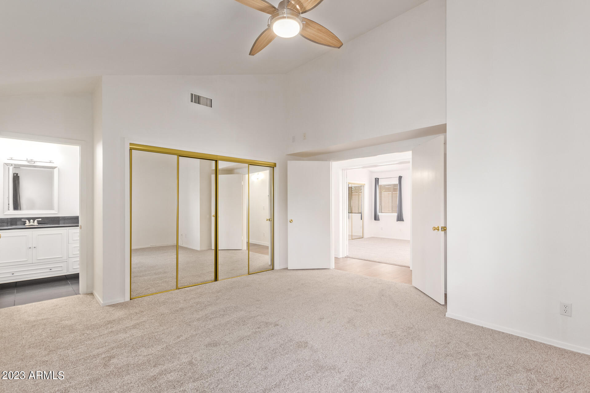 2625 East Roma Avenue Phoenix, AZ 85016 - Photo 6 of 15 08 Roma 2625