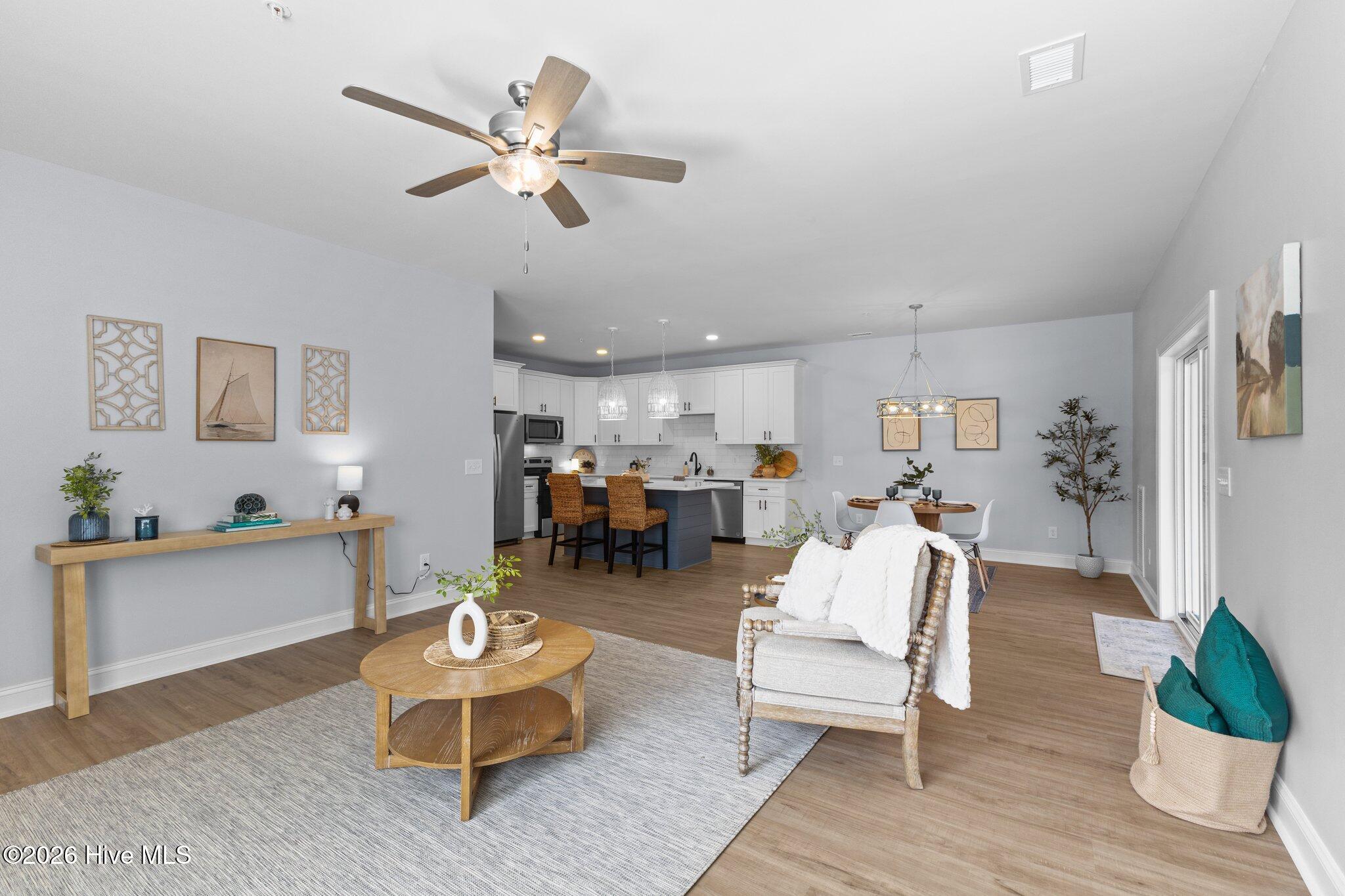 400 Lighthouse Lane, Unit B2 Cedar Point, NC 28584 - Photo 31 of 34 Living Room