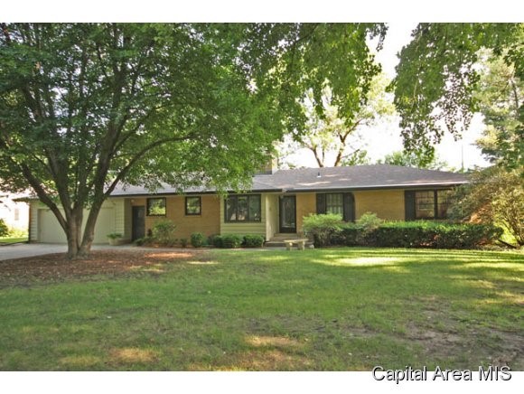 2161 Lindsay Road Springfield, IL 62704 - Photo 1 of 11