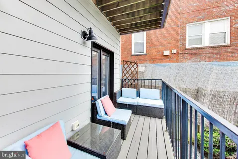 $849,000 | 310 V Street Northeast, Unit 1, Washington, DC 20002