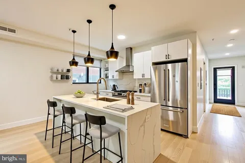 $849,000 | 310 V Street Northeast, Unit 1, Washington, DC 20002