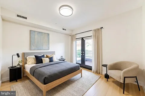 $849,000 | 310 V Street Northeast, Unit 1, Washington, DC 20002