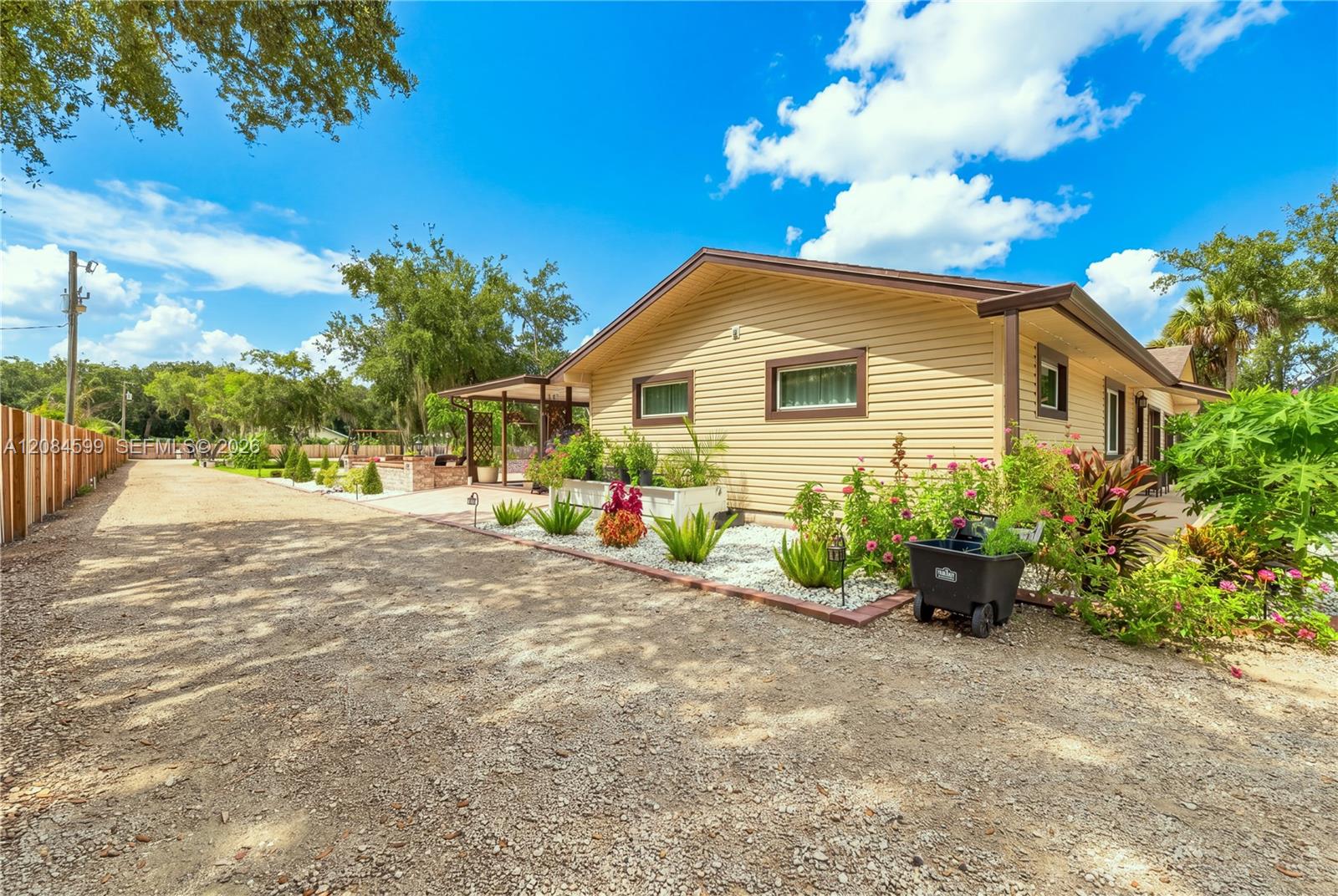 1575 Harlock Road Melbourne, FL 32934 - Photo 9 of 47 Gallery Image 9