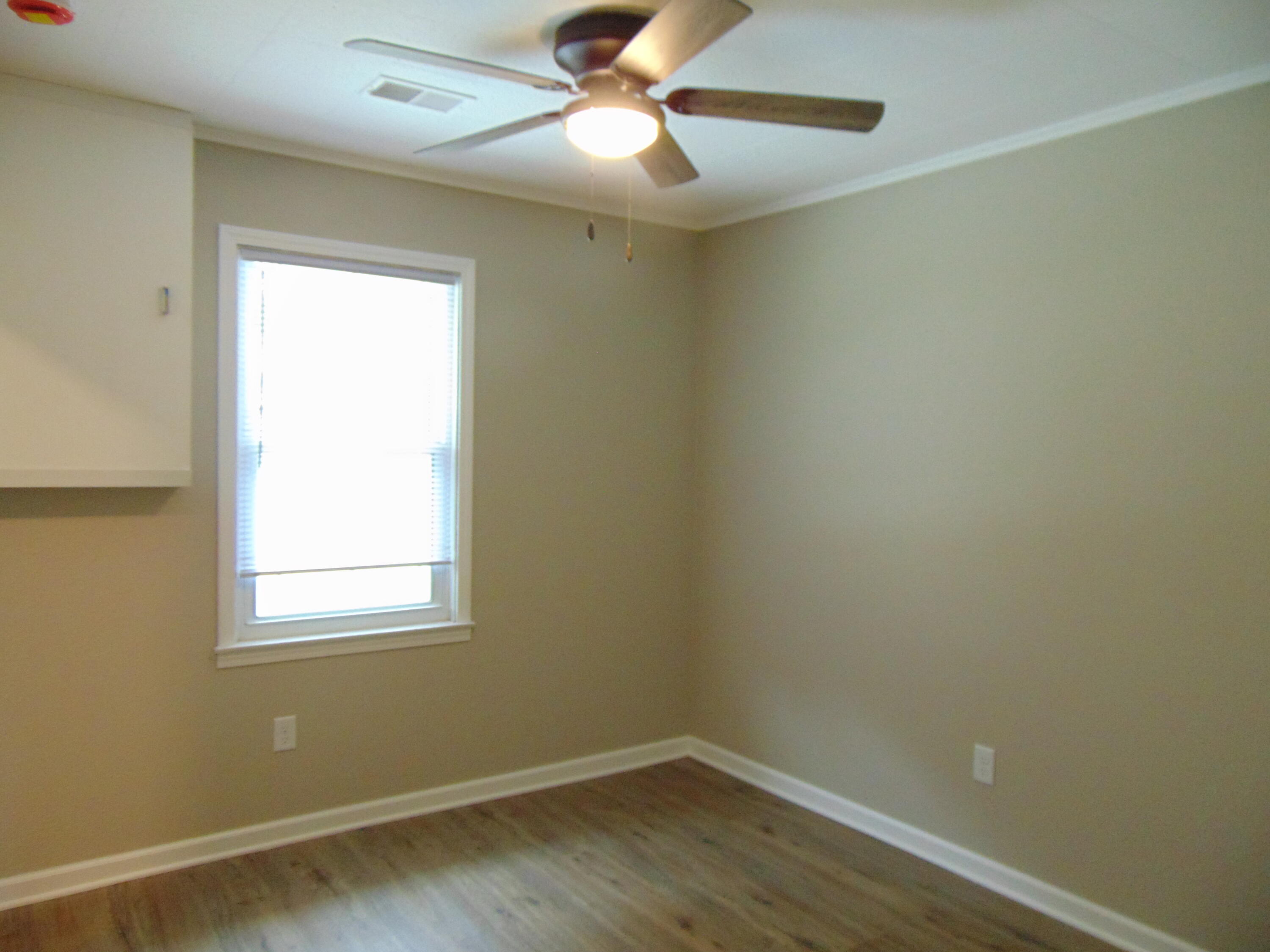 517 Maple Street Mukwonago, WI 53149 - Photo 16 of 30 Bedroom 3