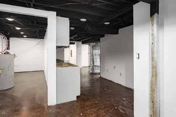 $349,900 | 102 Colonial Drive, Florence, AL 35633