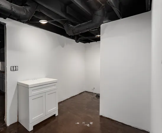 $349,900 | 102 Colonial Drive, Florence, AL 35633