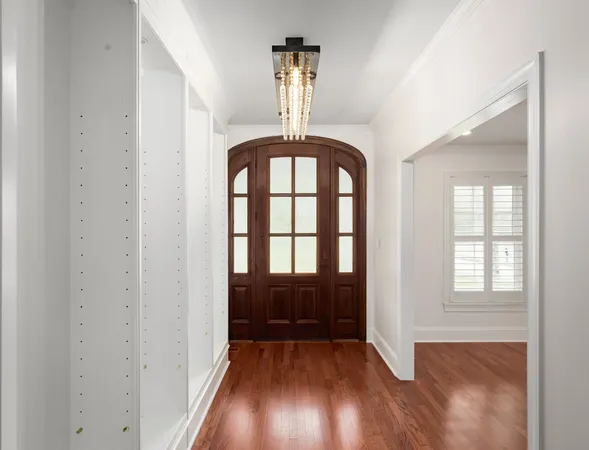 $349,900 | 102 Colonial Drive, Florence, AL 35633