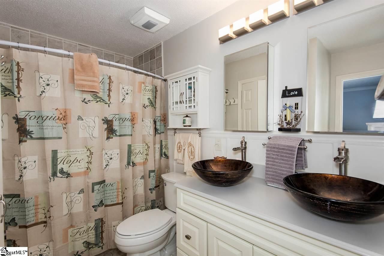 301 Huntington Road Easley, SC 29642 - Photo 16 of 32 Gallery Image 16