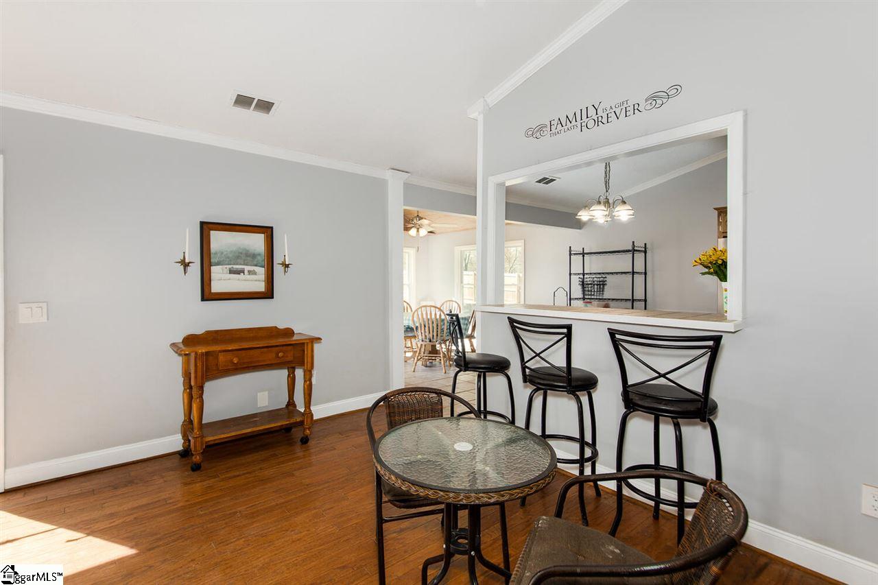 301 Huntington Road Easley, SC 29642 - Photo 8 of 32 Gallery Image 8