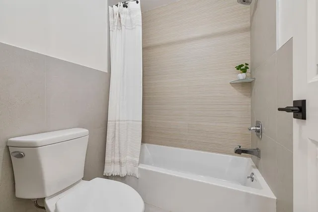 $979,000 | 17 Union Road, Unit 209, Spring Valley, NY 10977