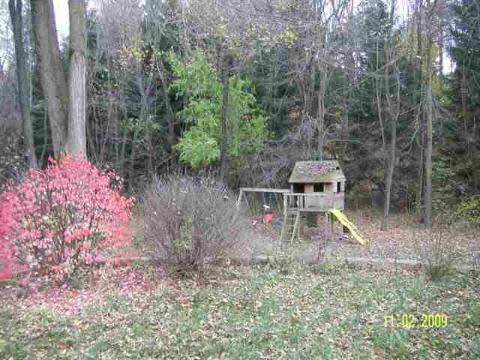 2887 Gady Road Adrian, MI 49221 - Photo 4 of 11 940301-3.JPG