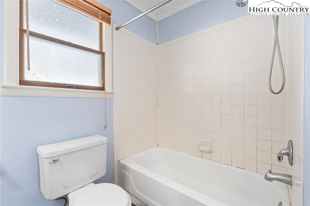 176 Parkway Ridge Boone, NC 28607 - Photo 16 of 30