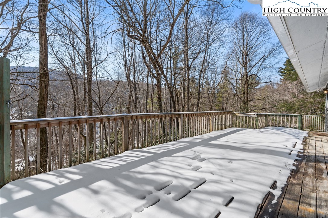 176 Parkway Ridge Boone, NC 28607 - Photo 18 of 30