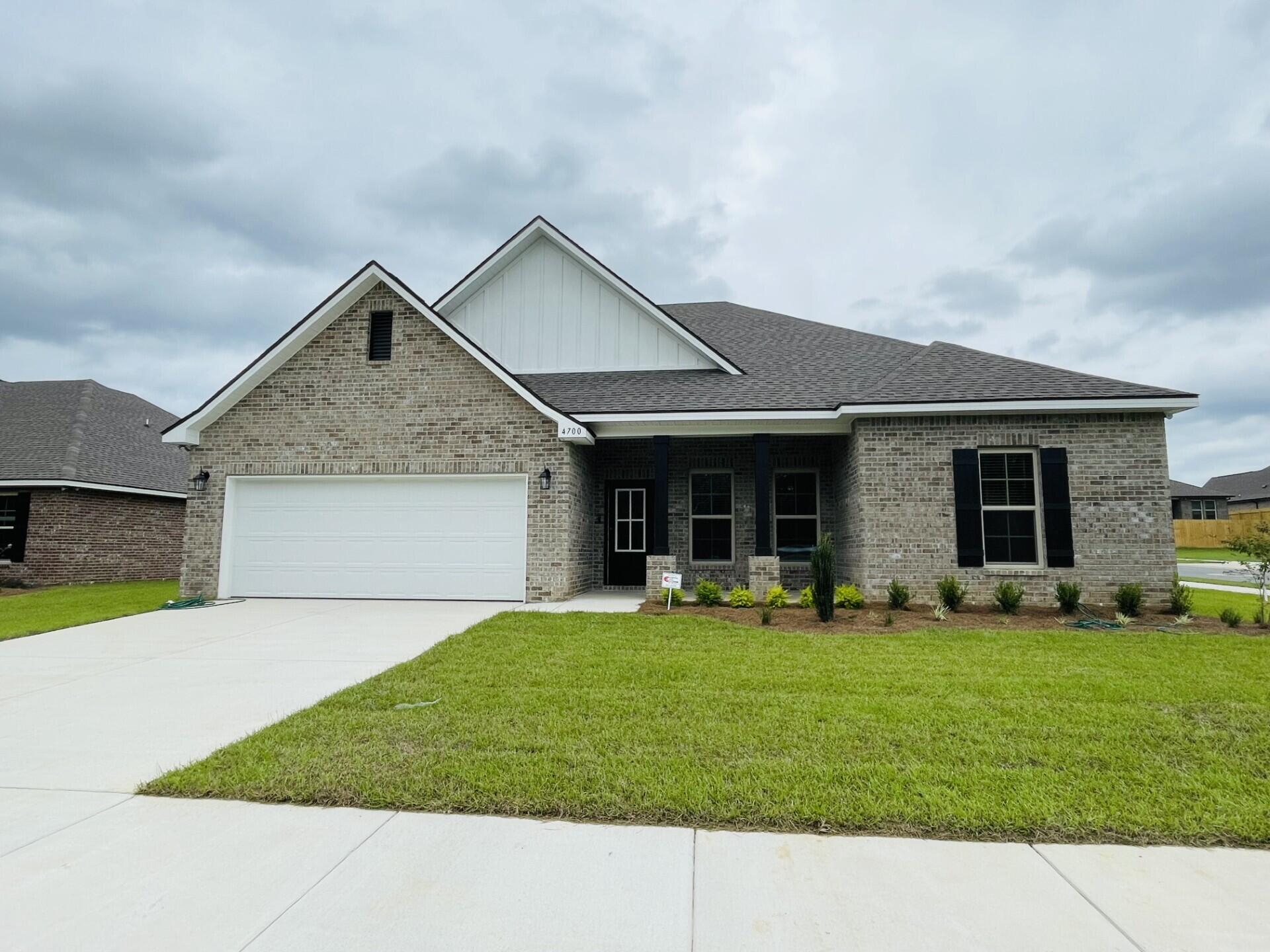 4700 Brigadier Way Crestview, FL 32539 - Photo 1 of 3 3PR 17 FRONT