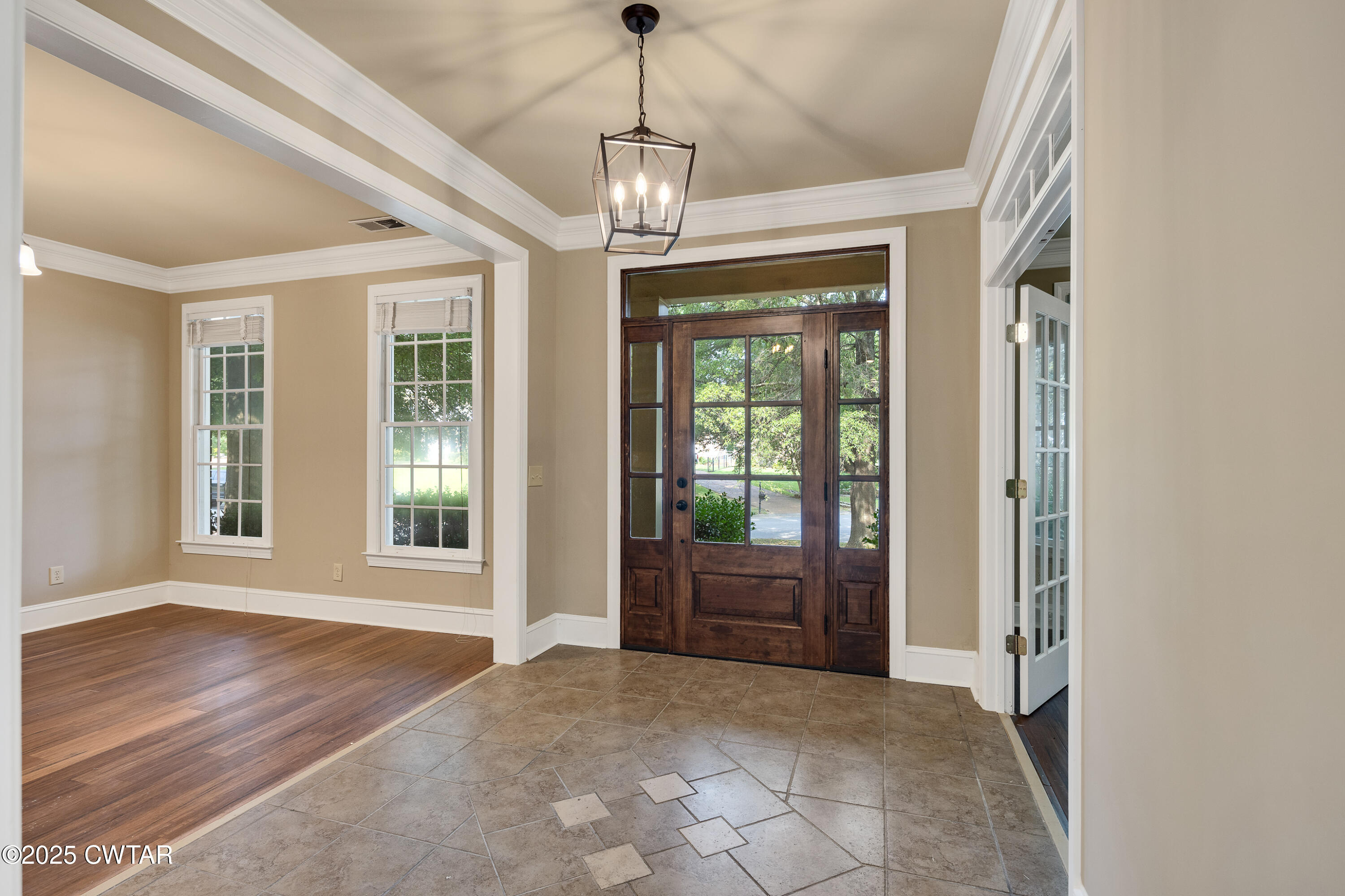 55 Brookstone Place Jackson, TN 38305 - Photo 3 of 46 006-55 Brookstone Pl-MLS Version