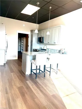 $1,695 | 119 West Depot Street, Unit 1B, Mocksville, NC 27028