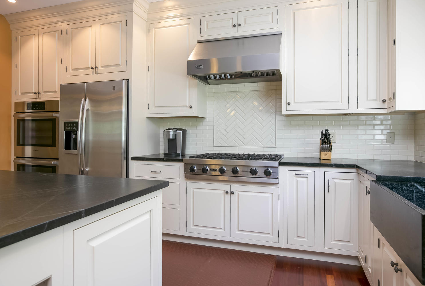 64 Cross Hill Road Cape Elizabeth, ME 04107 - Photo 14 of 54 64 Cross Hill Rd Cape-large-014-007-Kitc