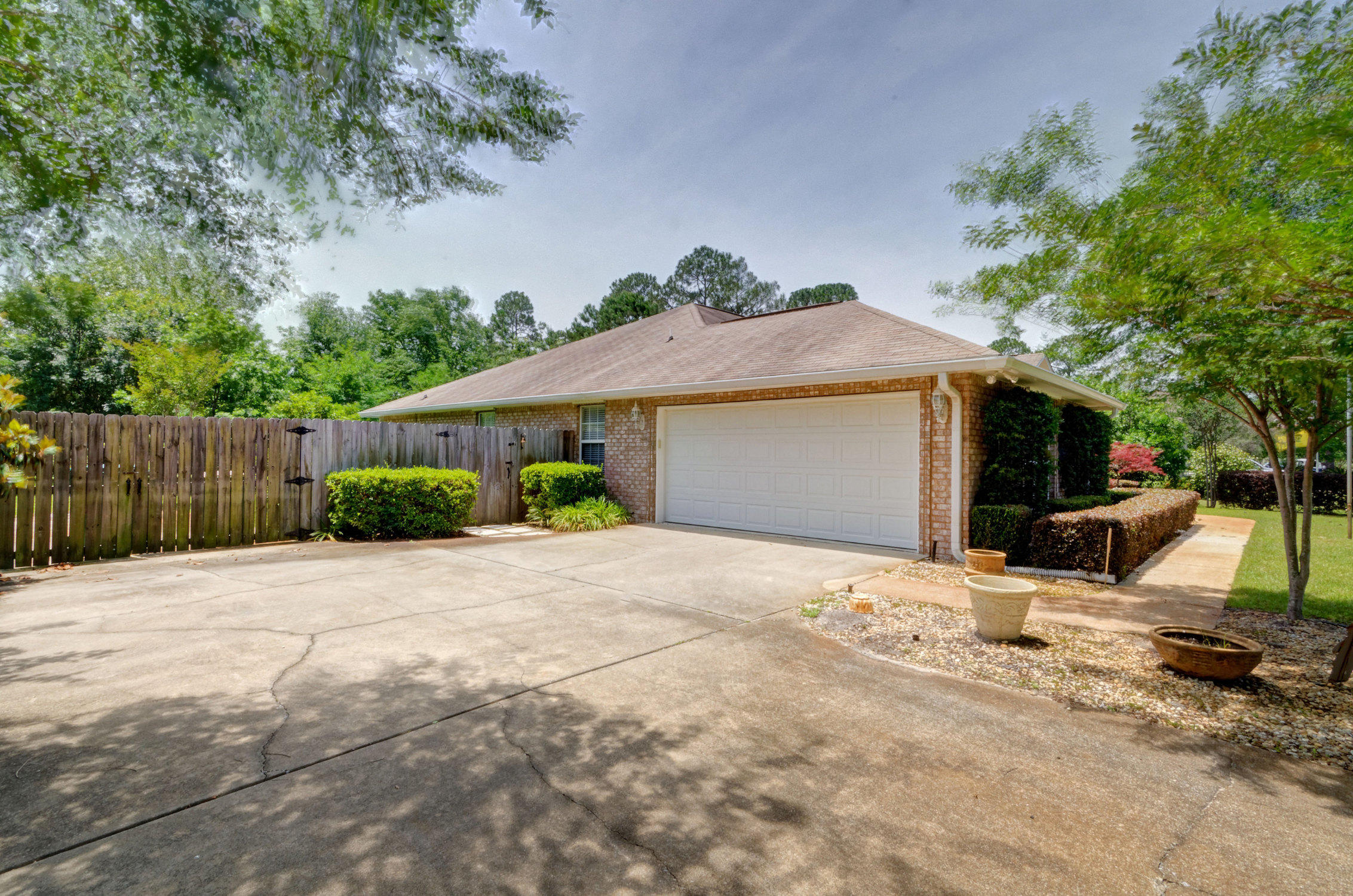 7595 Loop Street Navarre, FL 32566 - Photo 5 of 53 Gallery Image 5