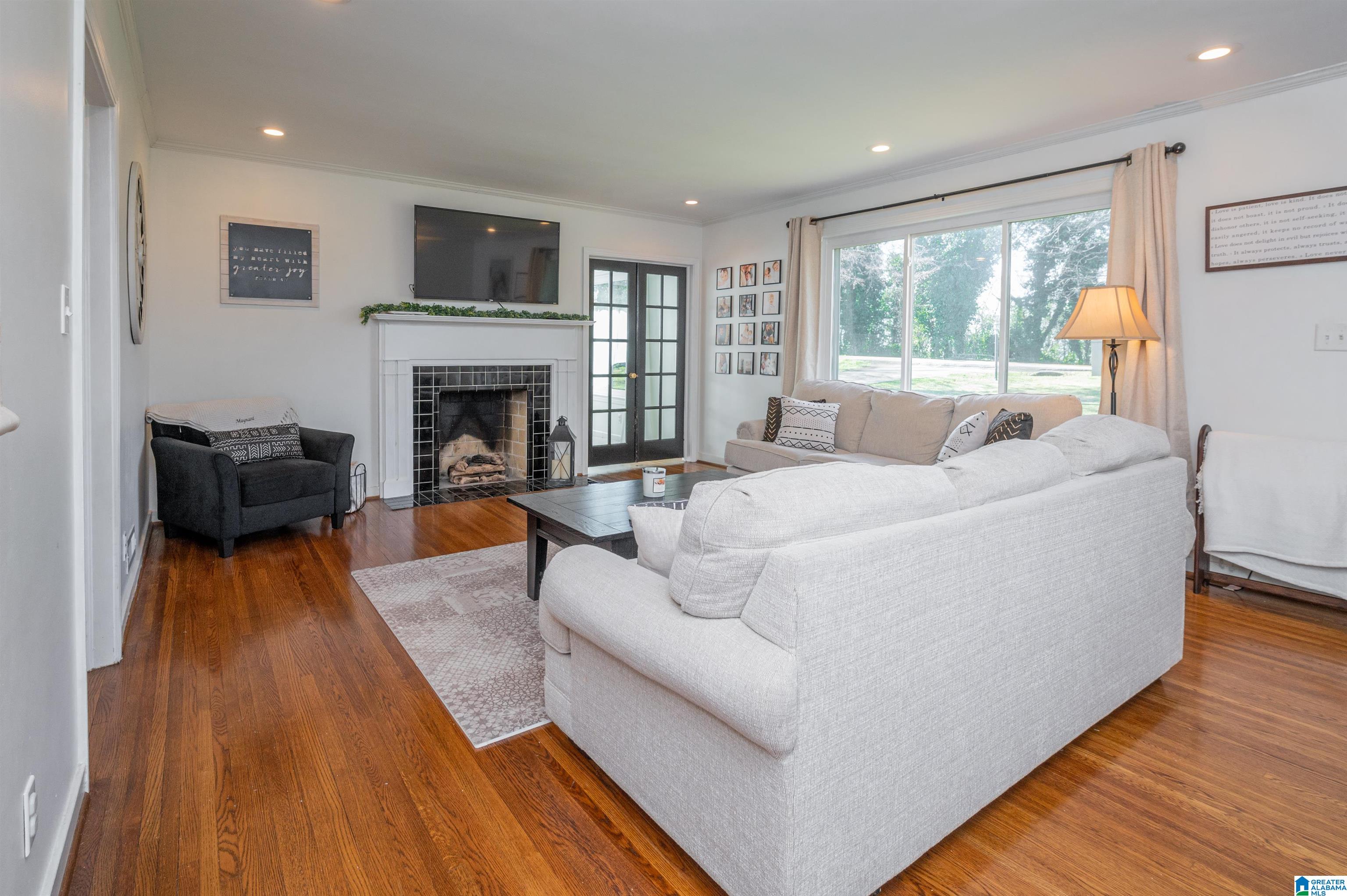 845 Shades Crest Road Birmingham, AL 35226 - Photo 7 of 38