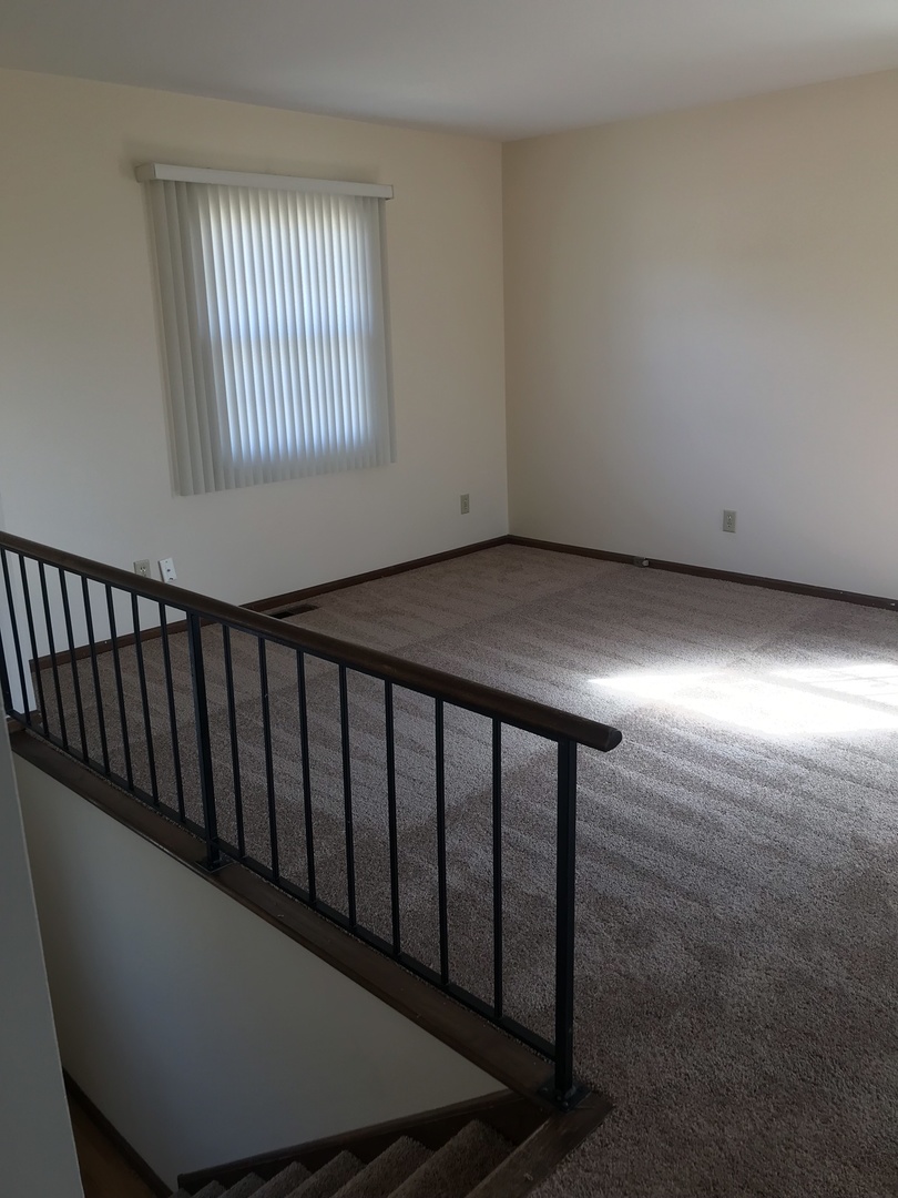 1860 Nottingham Drive Aurora, IL 60505 - Photo 10 of 26