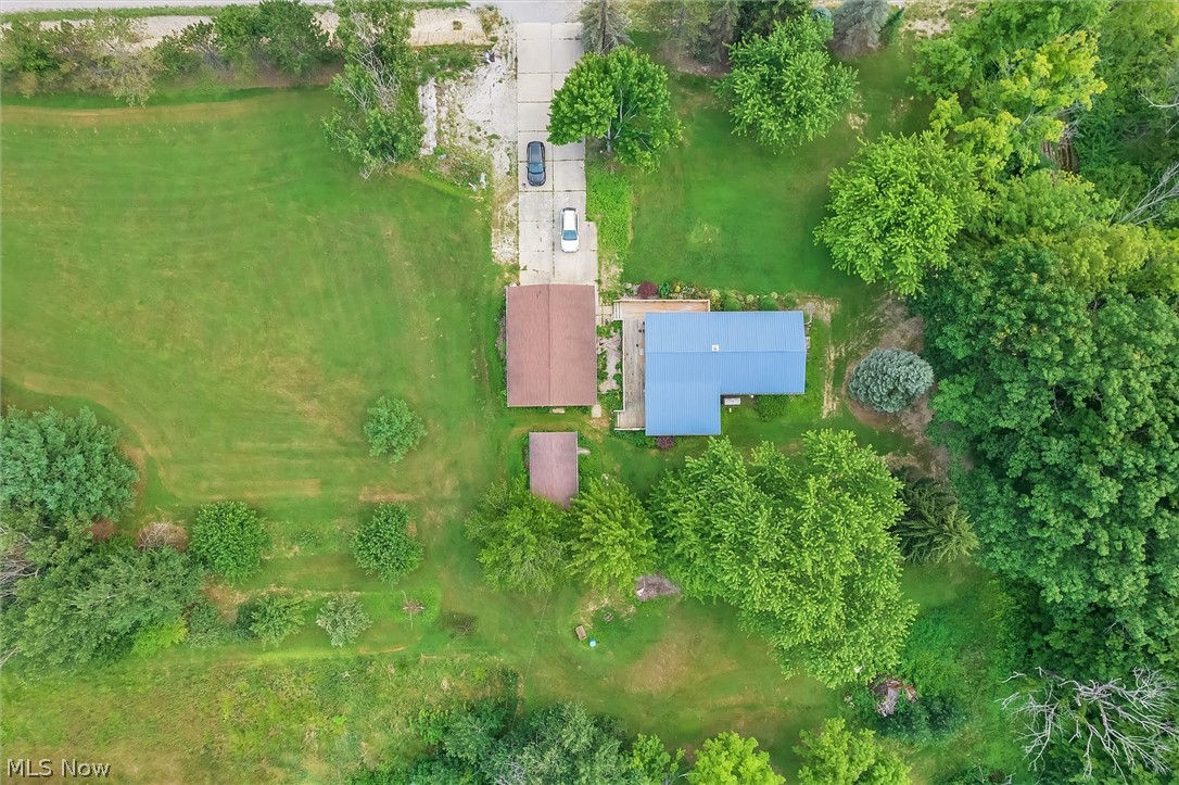 2423 Dewey Road Ashtabula, OH 44004 - Photo 10 of 35 Gallery Image 10