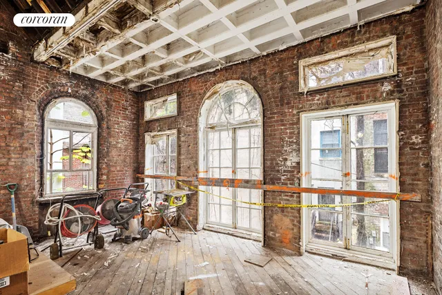 $26,800,000 | 34-36 East 70th Street | Lenox Hill