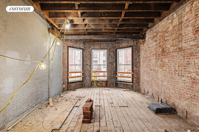 $26,800,000 | 34-36 East 70th Street | Lenox Hill