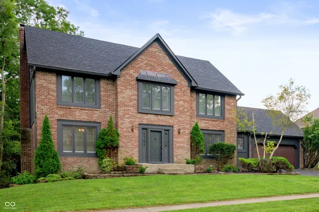 $574,900 | 7474 Oakland Hills Drive, Indianapolis, IN 46236
