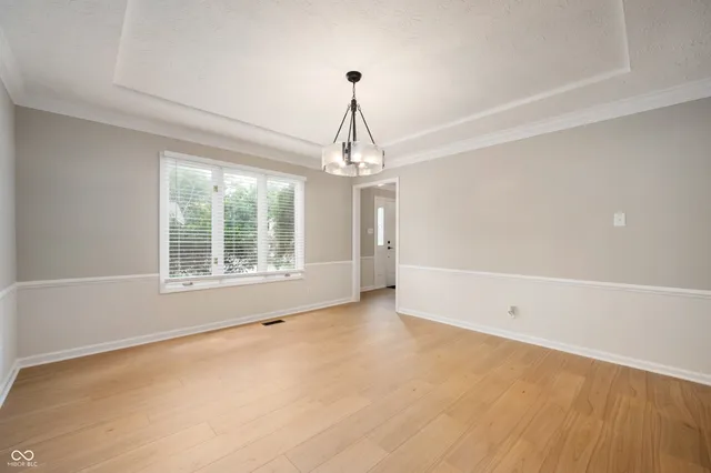 $574,900 | 7474 Oakland Hills Drive, Indianapolis, IN 46236