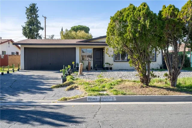 $450,000 | 39543 Armfield Avenue, Palmdale, CA 93551