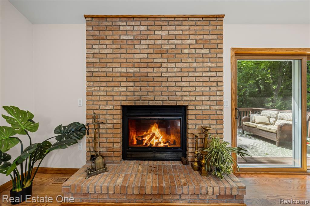 9611 Klais Road Clarkston, MI 48348 - Photo 14 of 44