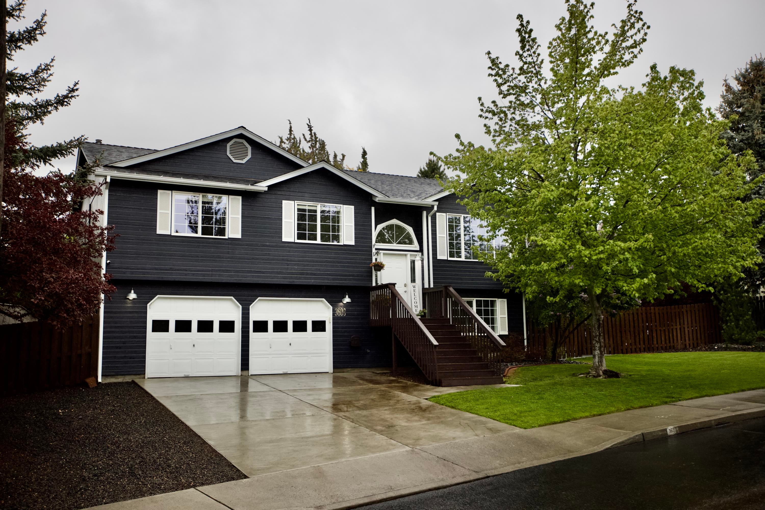 Enjoy one of Redmond's larger home sites. Offering additional RV parking and storage in the back yard with plenty of room remaining for gardens and play space!