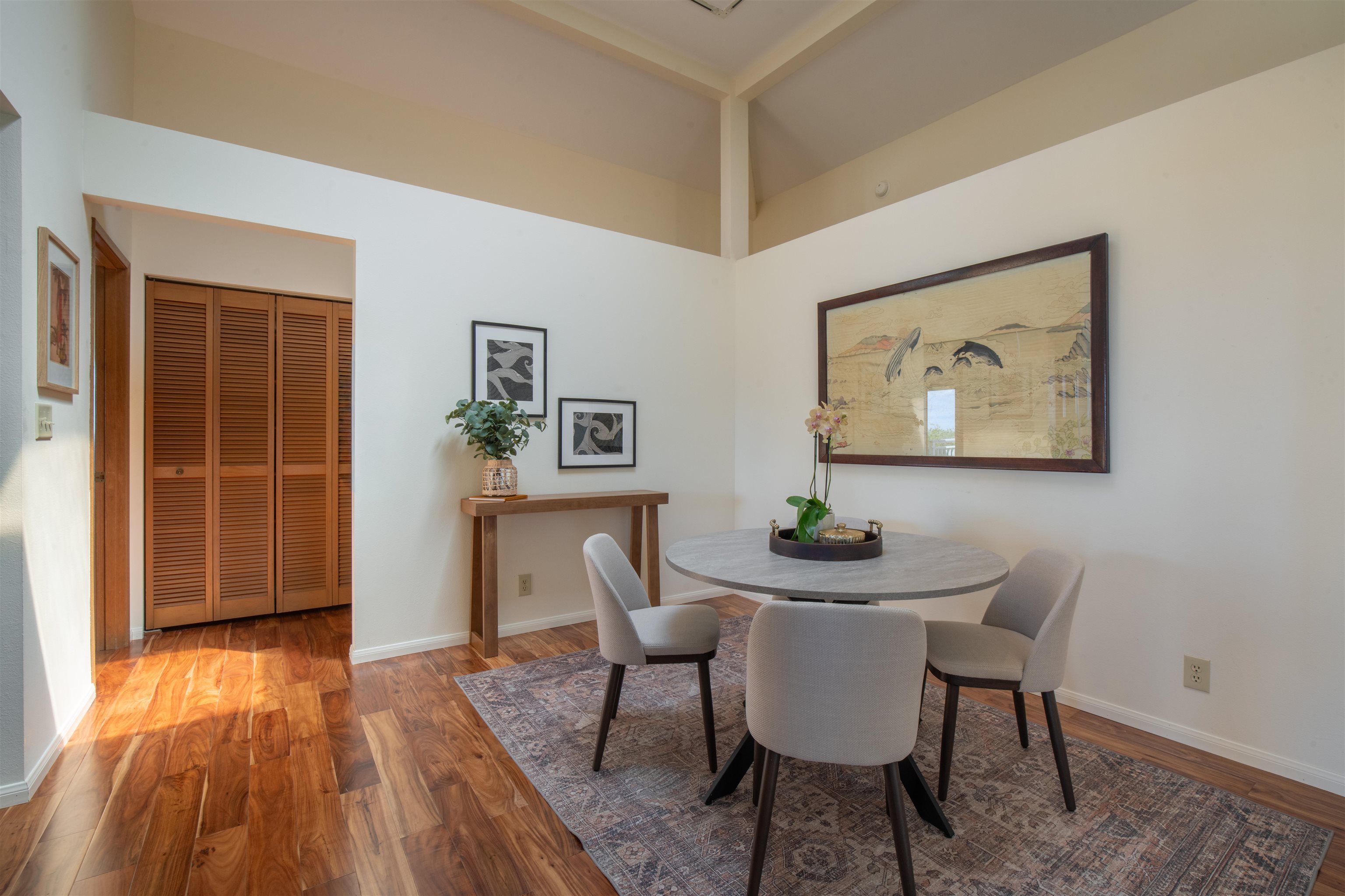 358 Holopuni Road Kula, HI 96790 - Photo 10 of 49 a dining room with furniture and wooden floor