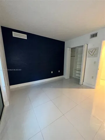 $5,050 | 200 Sunny Isles Boulevard, Unit 2501, Sunny Isles Beach, FL 33160